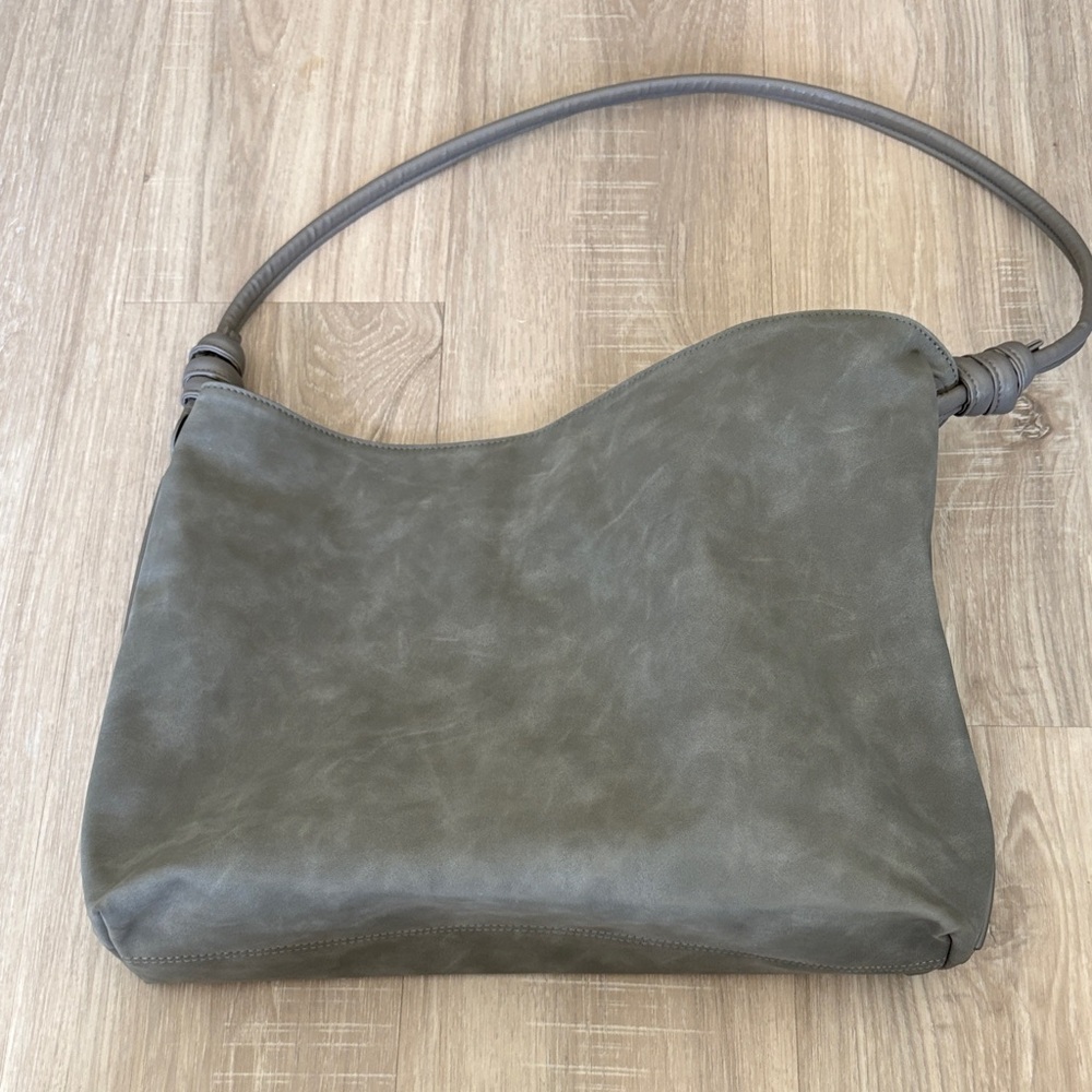 8 Other Reasons Women's Vegan Leather Bag